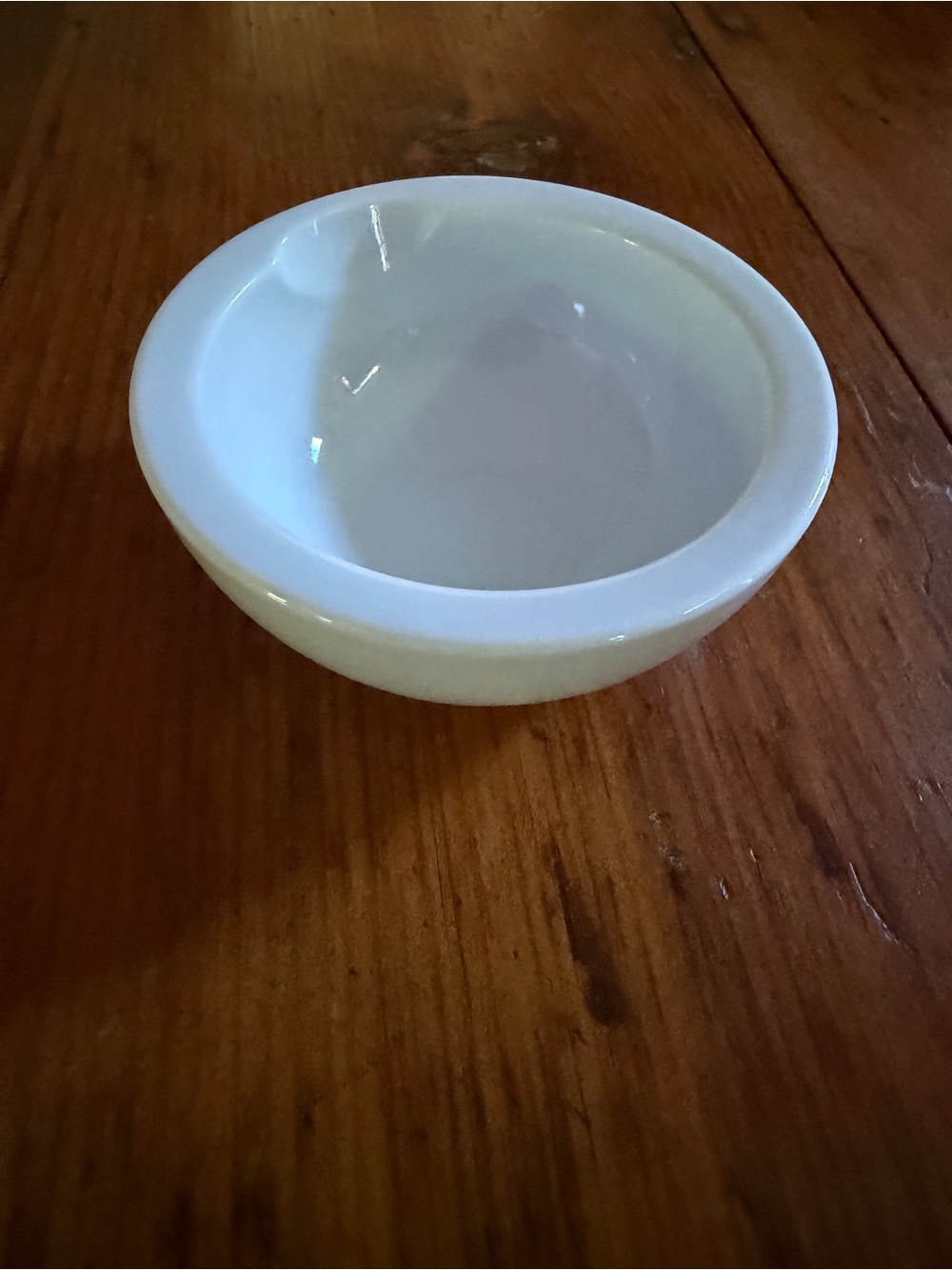 Crate&Barrel Aaron Probyn White Ceramic Pinch Bowls - Set of 4